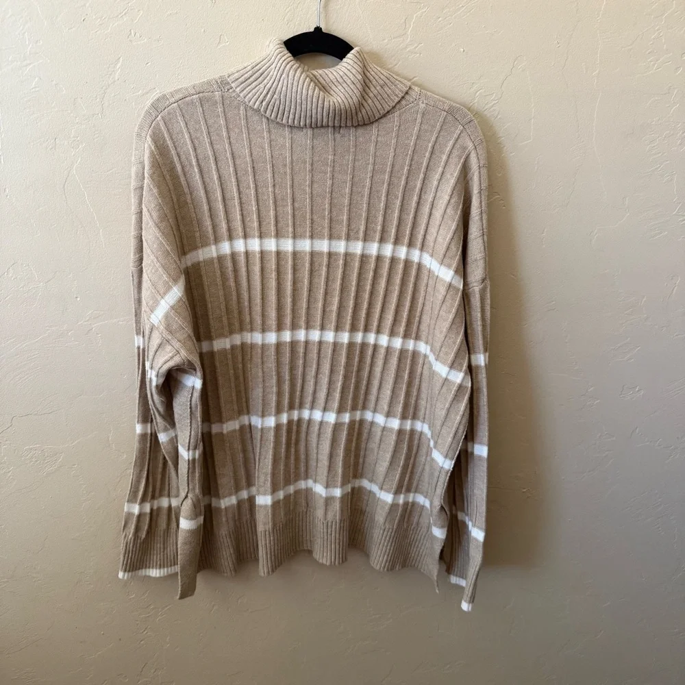 Calvin Klein Beige White Striped Turtleneck Sweater Ribbed Cozy Size L